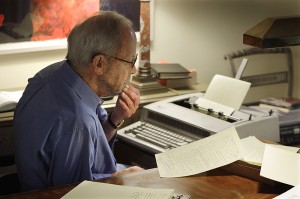 Elmore Leonard sits at his old-school typewriter in this undated Associated Press photo.